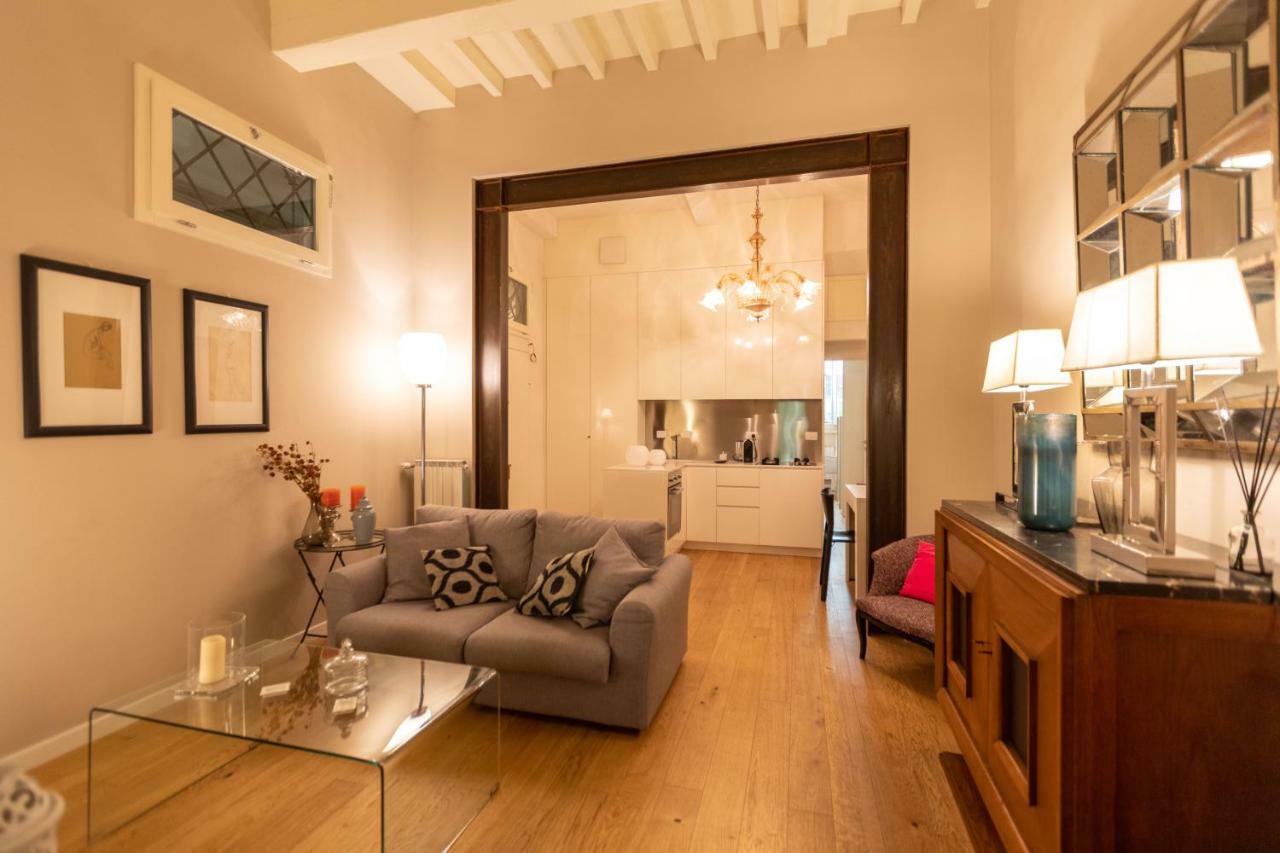 Santa Croce Luxury 2 Bedroom Florencia Exterior foto